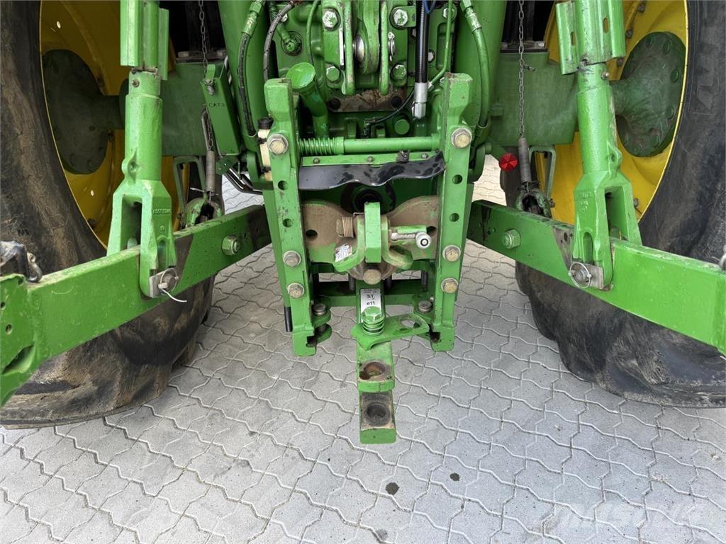 John Deere 6210 Traktorer