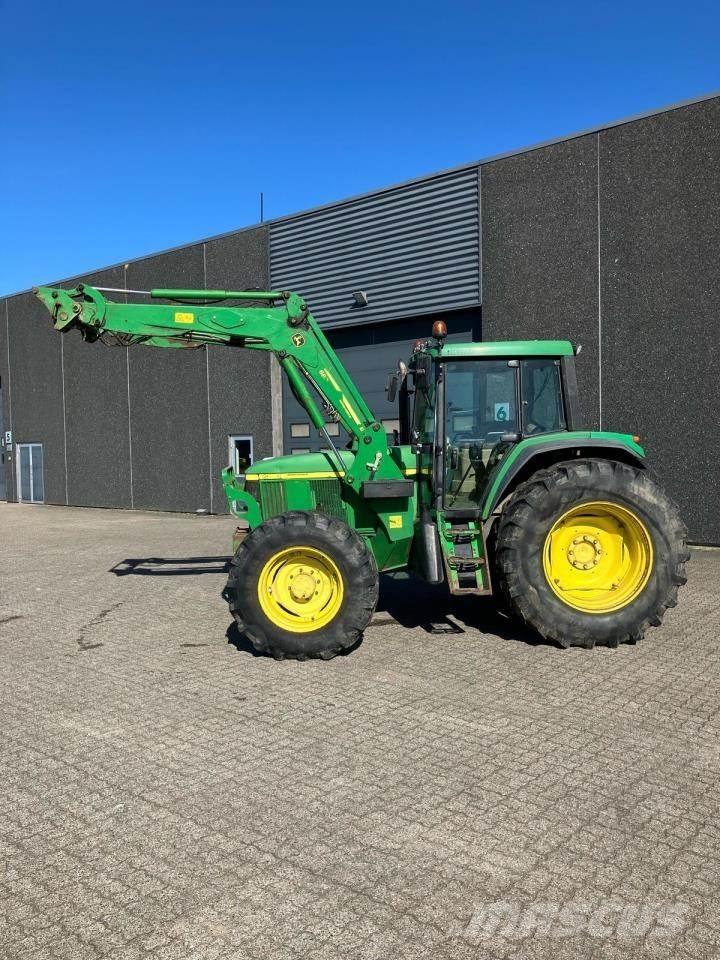 John Deere 6810 Traktorer