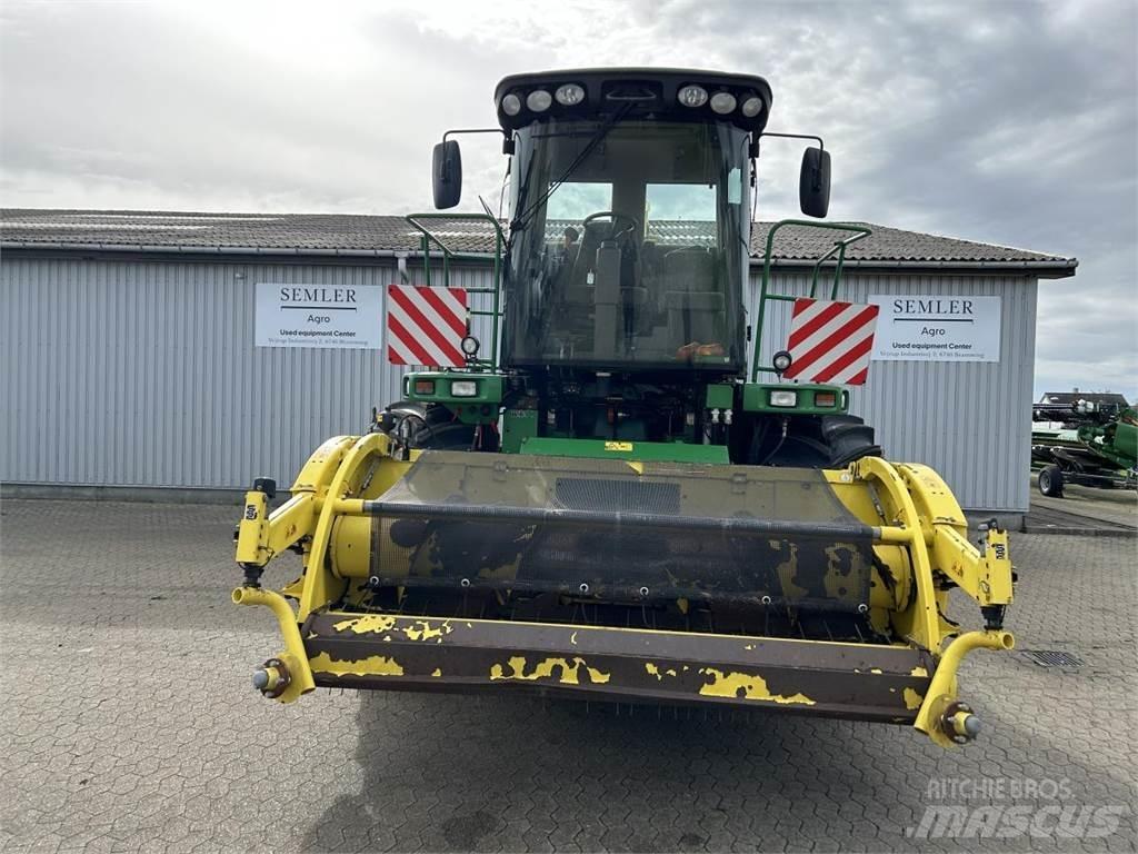 John Deere 7500 Fälthackar