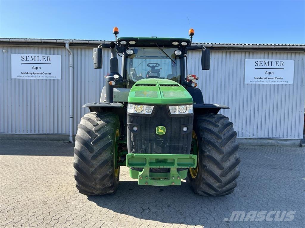 John Deere 8370R Traktorer