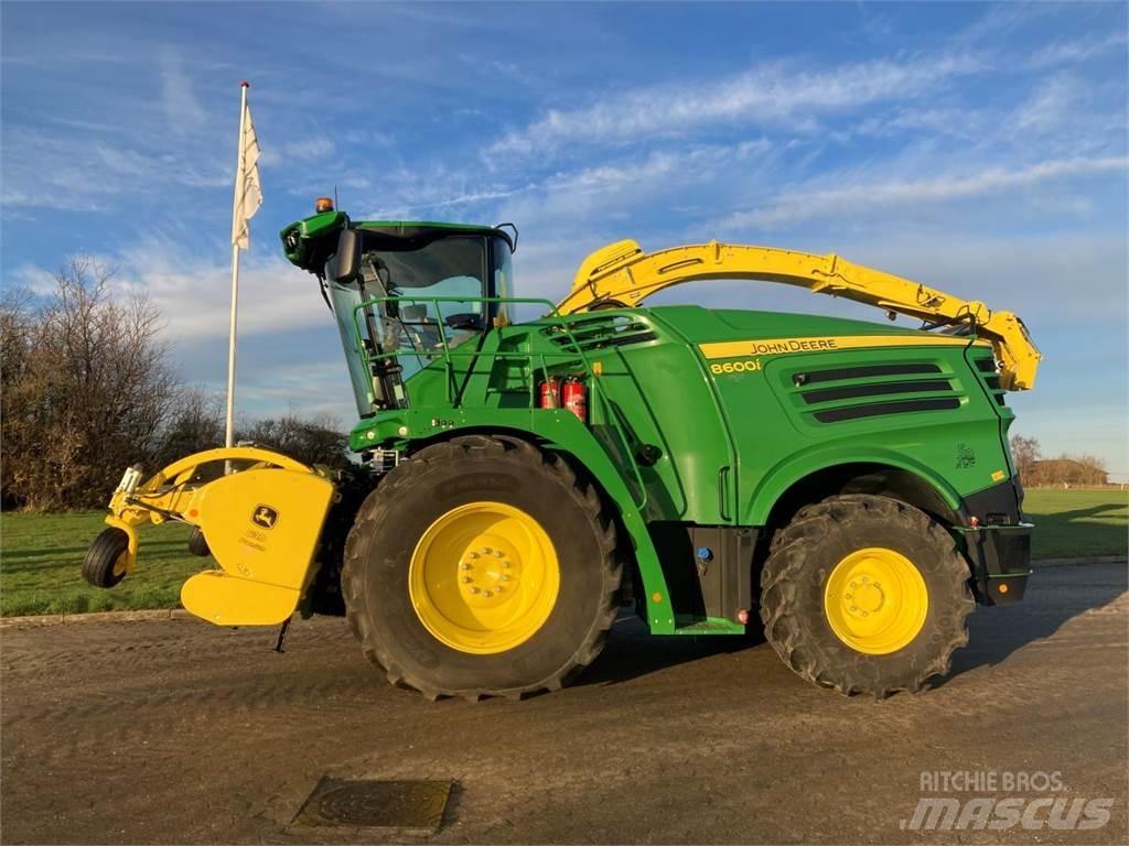 John Deere 8600I Fälthackar
