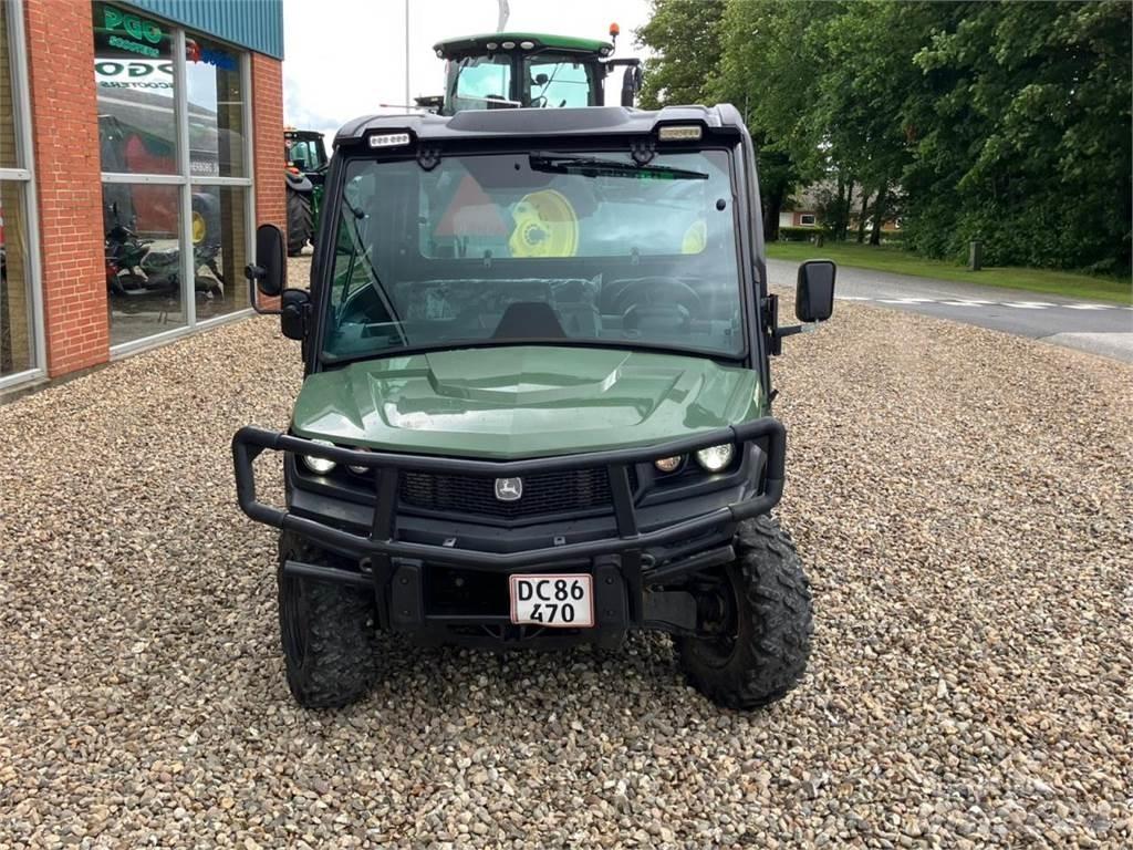 John Deere 865M ATV