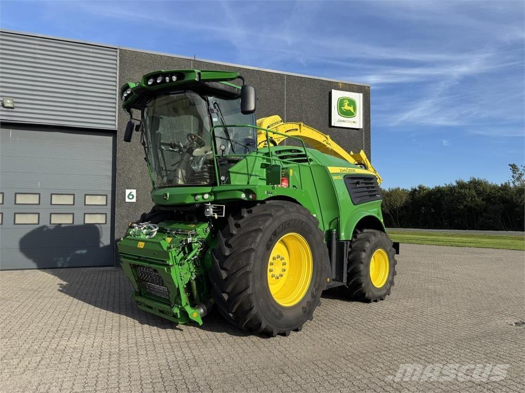 John Deere 9800 Fälthackar