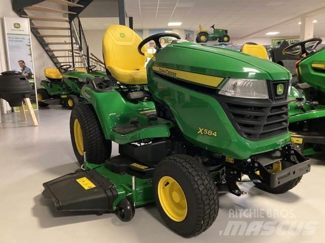 John Deere X584 Kompakttraktorer