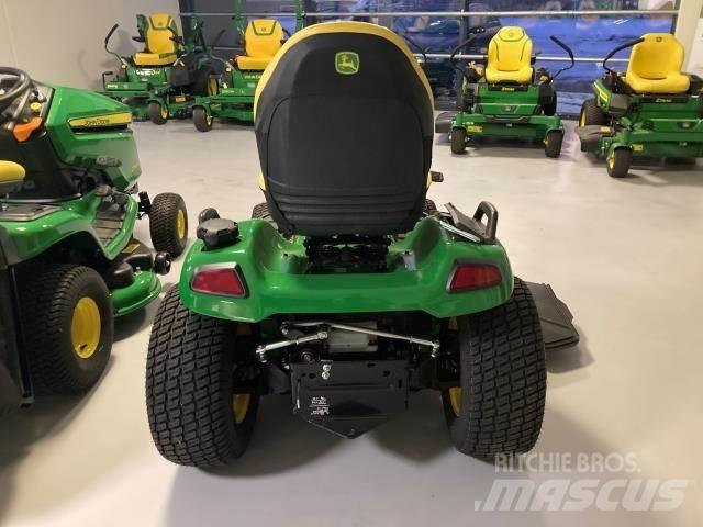 John Deere X584 Kompakttraktorer