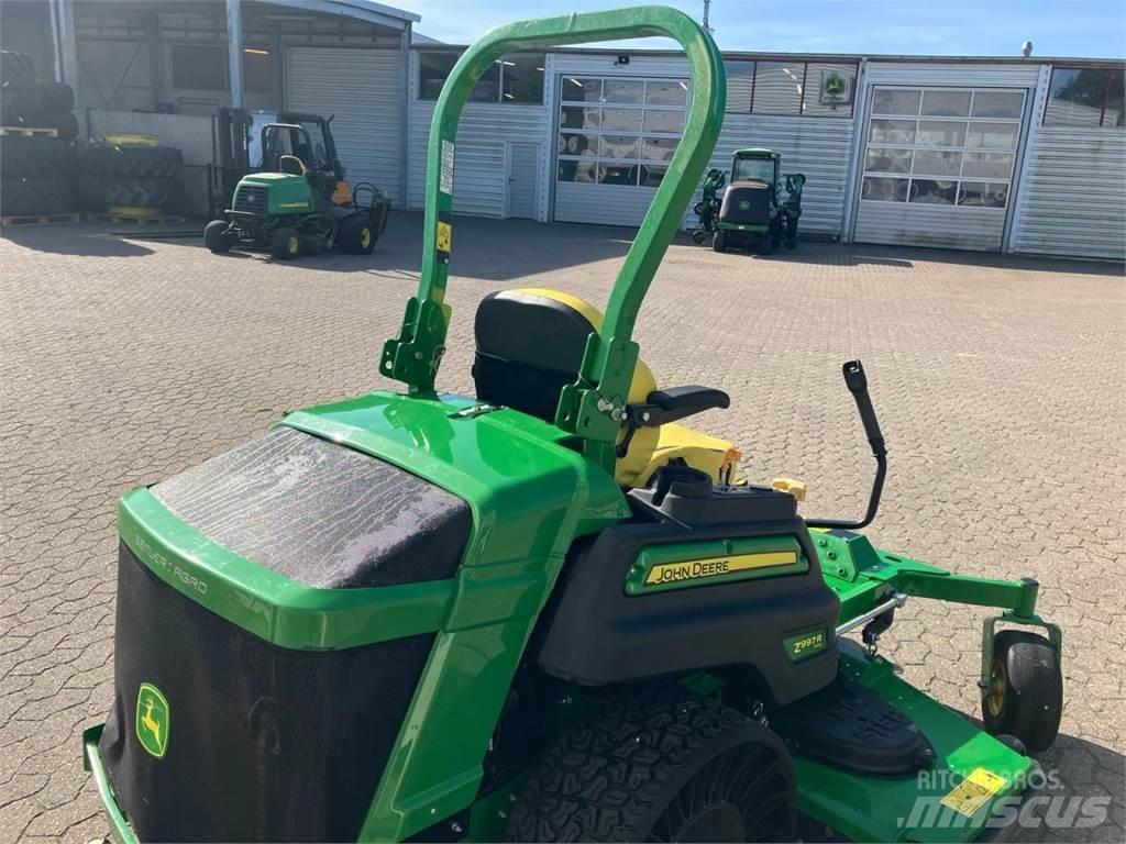 John Deere Z997 Kompakttraktorer