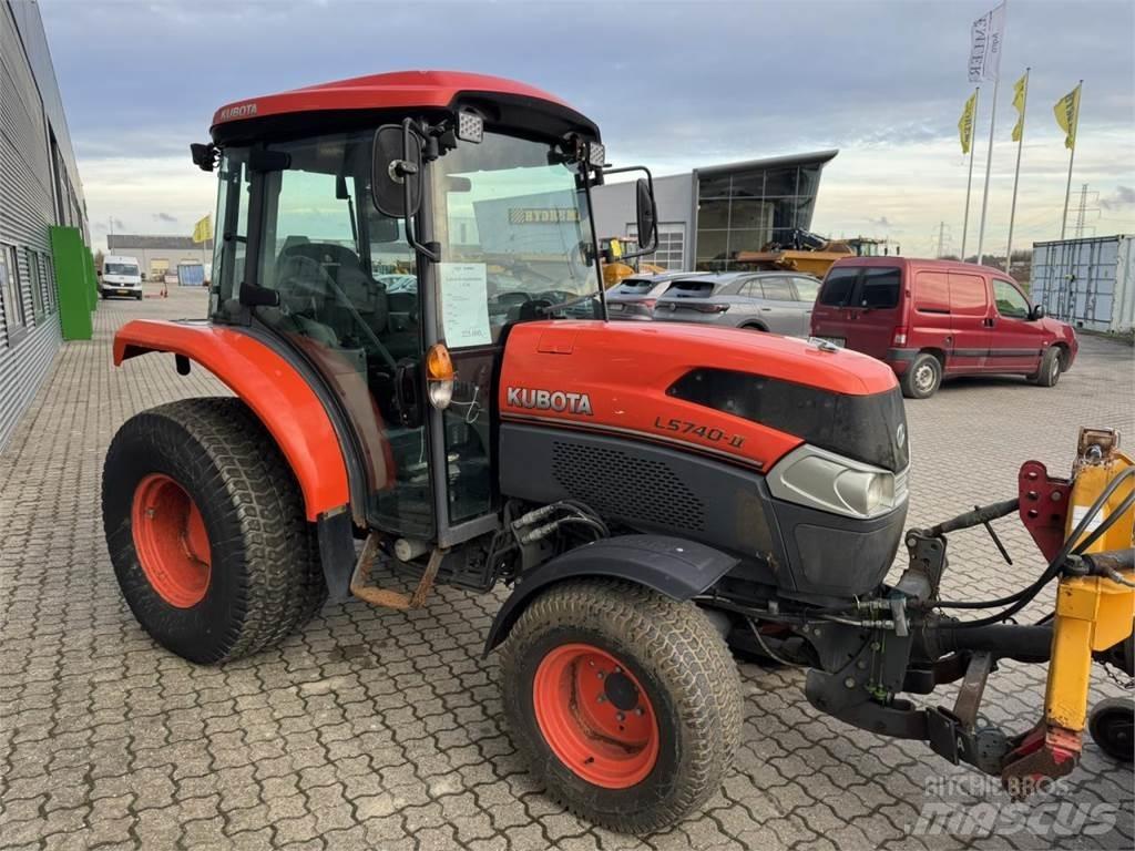 Kubota 5740 Kompakttraktorer