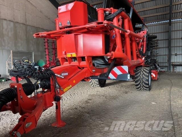 Kuhn FC 13460 RA Strängläggande skördare
