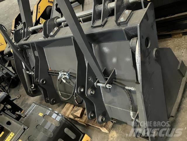 New Holland 6-I-EN Skopor