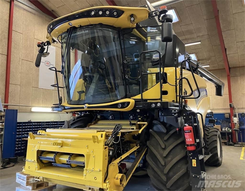 New Holland CR9.80 Skördetröskor