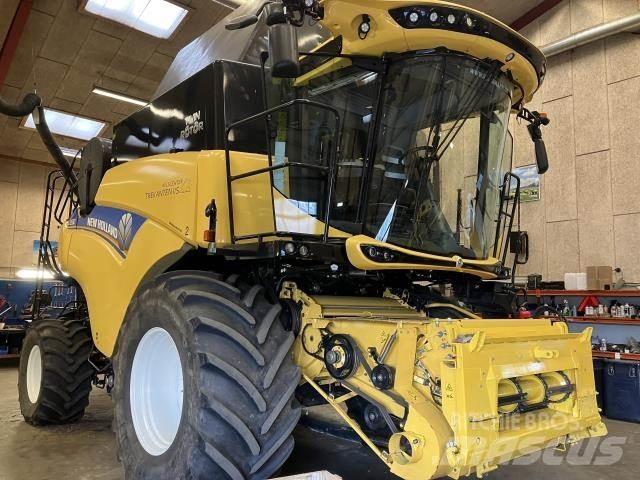 New Holland CR9.80 Skördetröskor