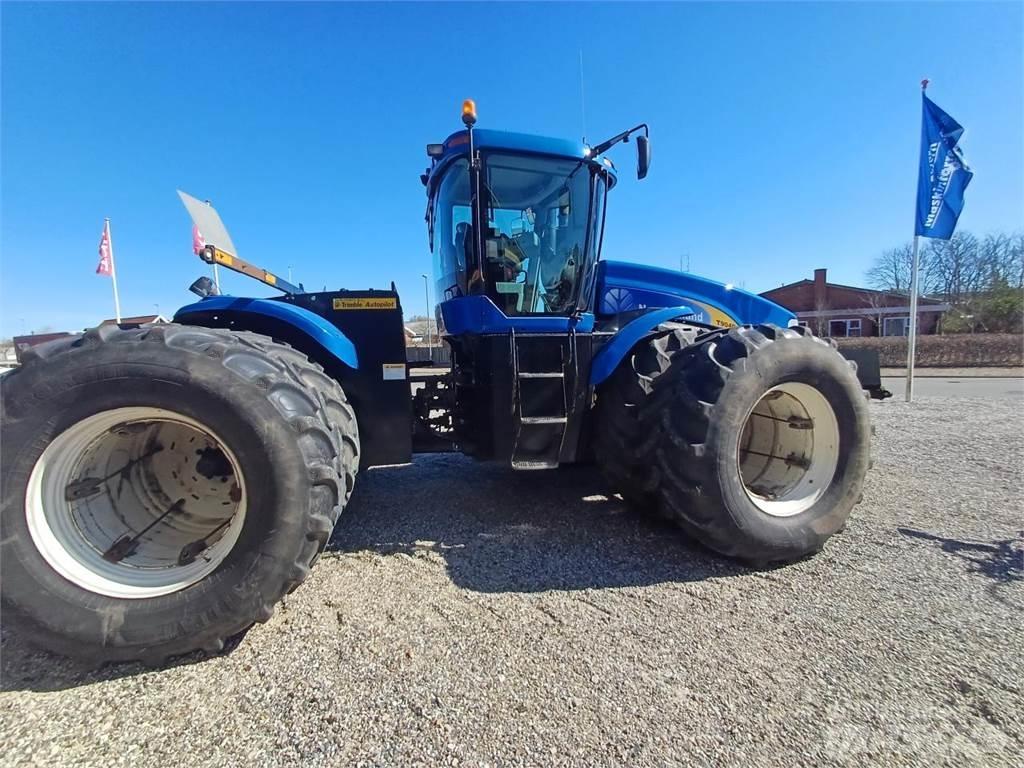 New Holland T9040 Traktorer