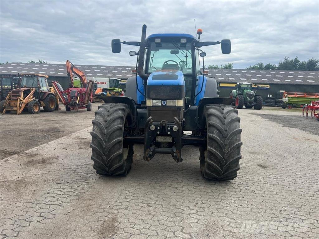 New Holland TM 175 Traktorer