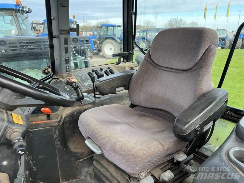 New Holland TM150 Traktorer