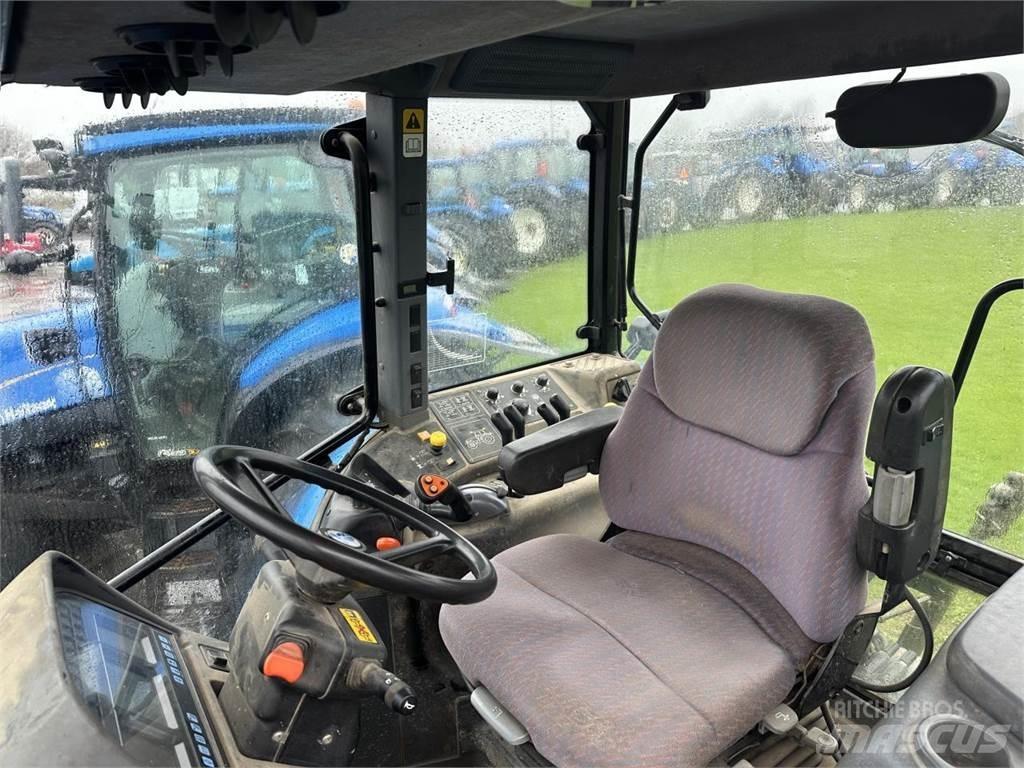New Holland TM165 Traktorer