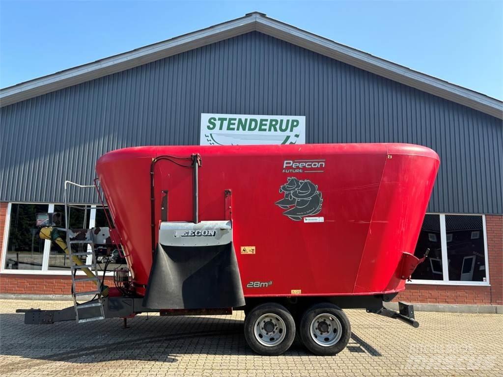 Peecon 28 M3 Fodervagnar