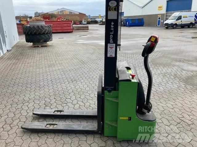  PRO LIFT 1500 Entreprenad - Övrigt