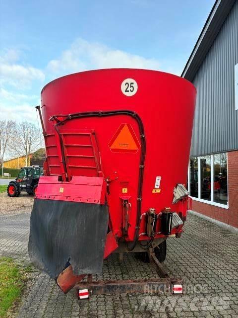 RMH VR22 Fodervagnar