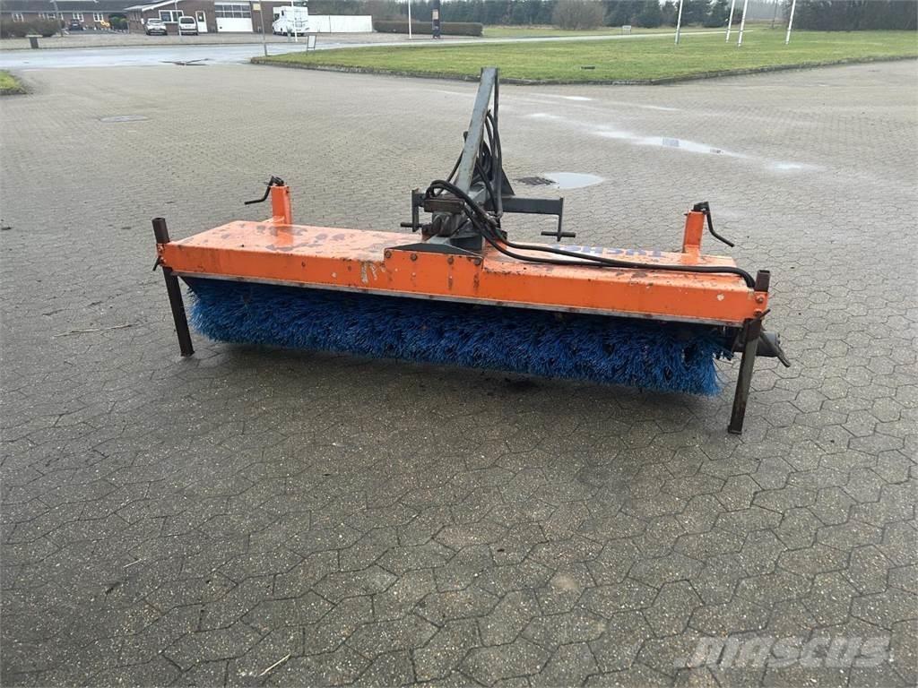 Tuchel 230/520 Borstar & borstskopor