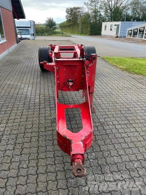  UNDERVONG NR. 69 Tippvagnar