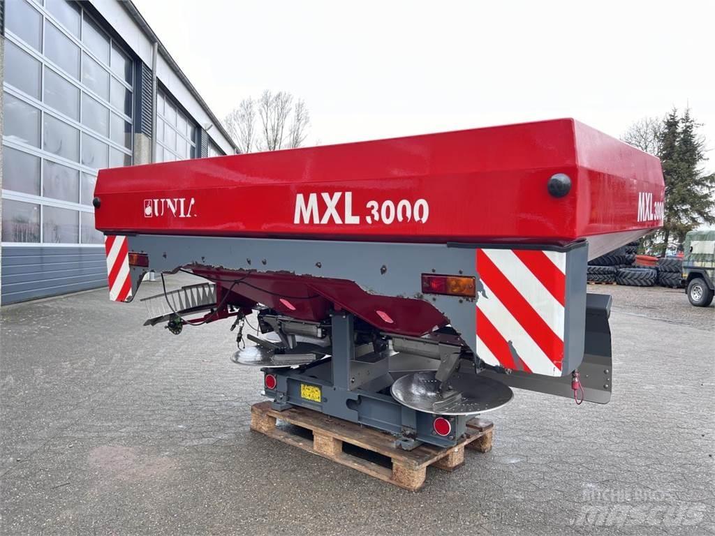 Unia MXL3000 Gödselsprutor