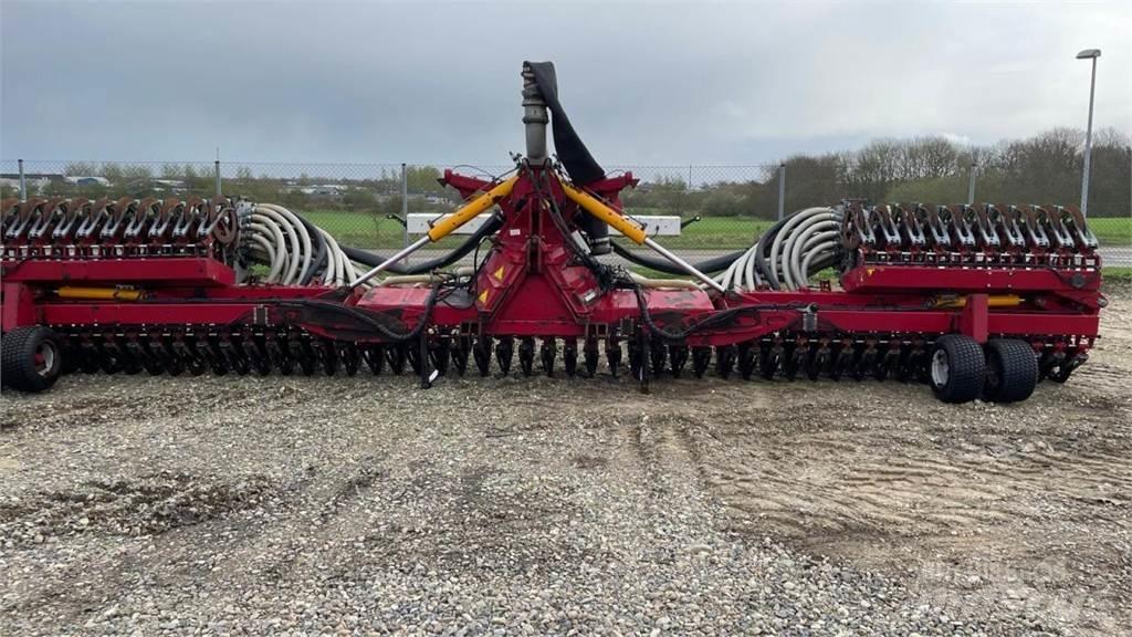 Vredo 12 Gödselsprutor