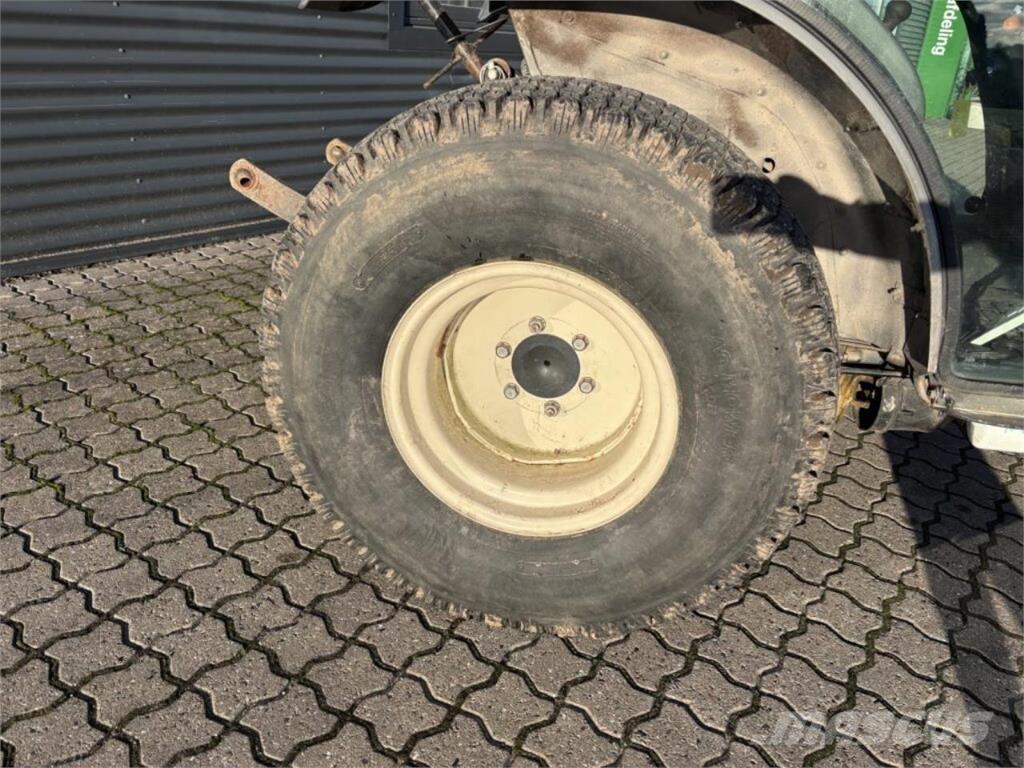 Yanmar EF-235 Kompakttraktorer