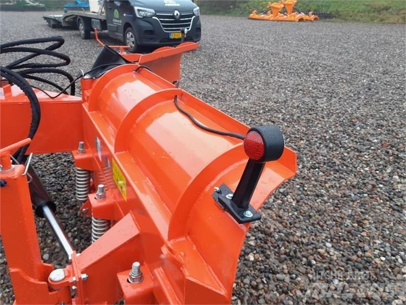  - - -  BOXER AGRI Snöblad och plogar