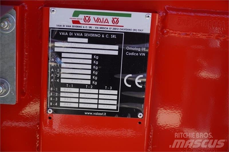  - - -  VAIA n24 Grönytemaskiner - Övriga