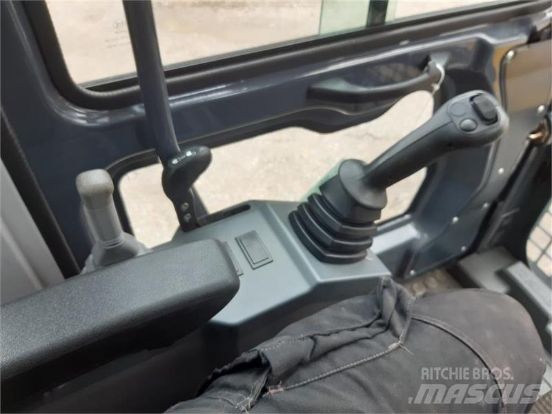  - - -  xcmg  xe150e Bandgrävare