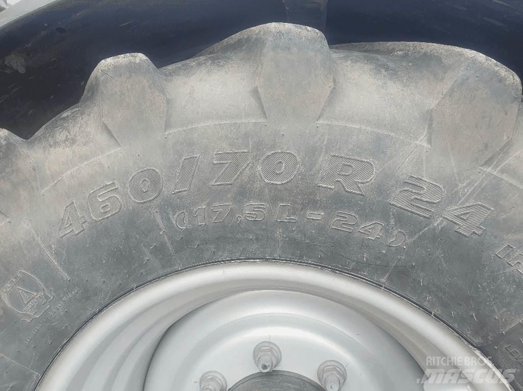 Case IH 742 Traktorer
