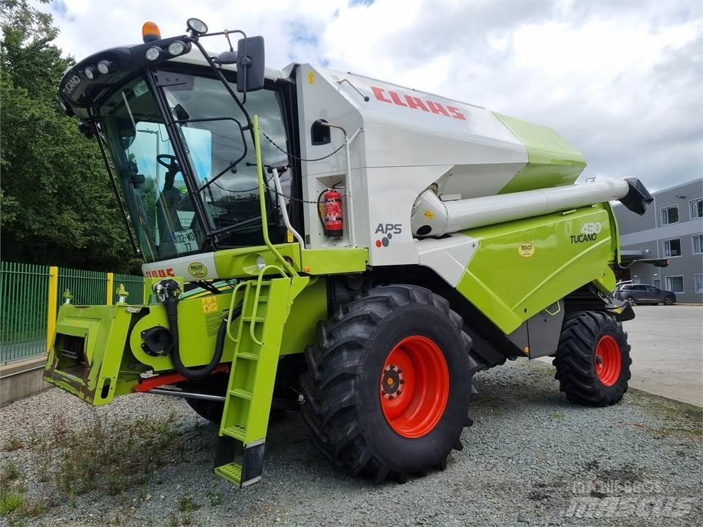 CLAAS 430 Tucano Skördetröskor