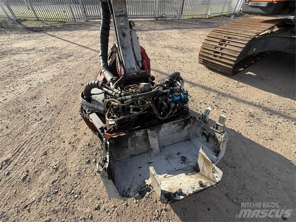Doosan DX180LC Skördare