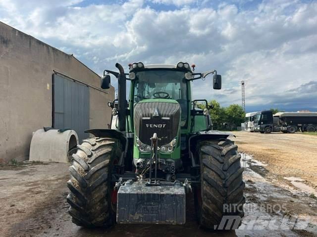 Fendt 824 Traktorer