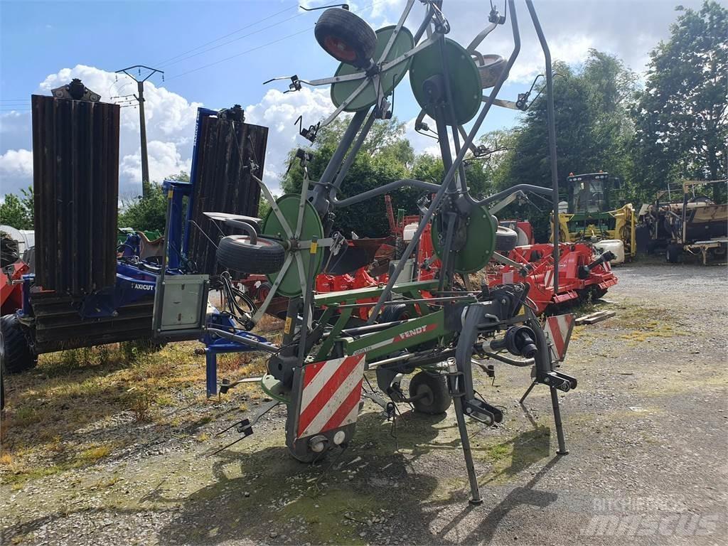 Fendt LOTUS 770 Vändare och luftare