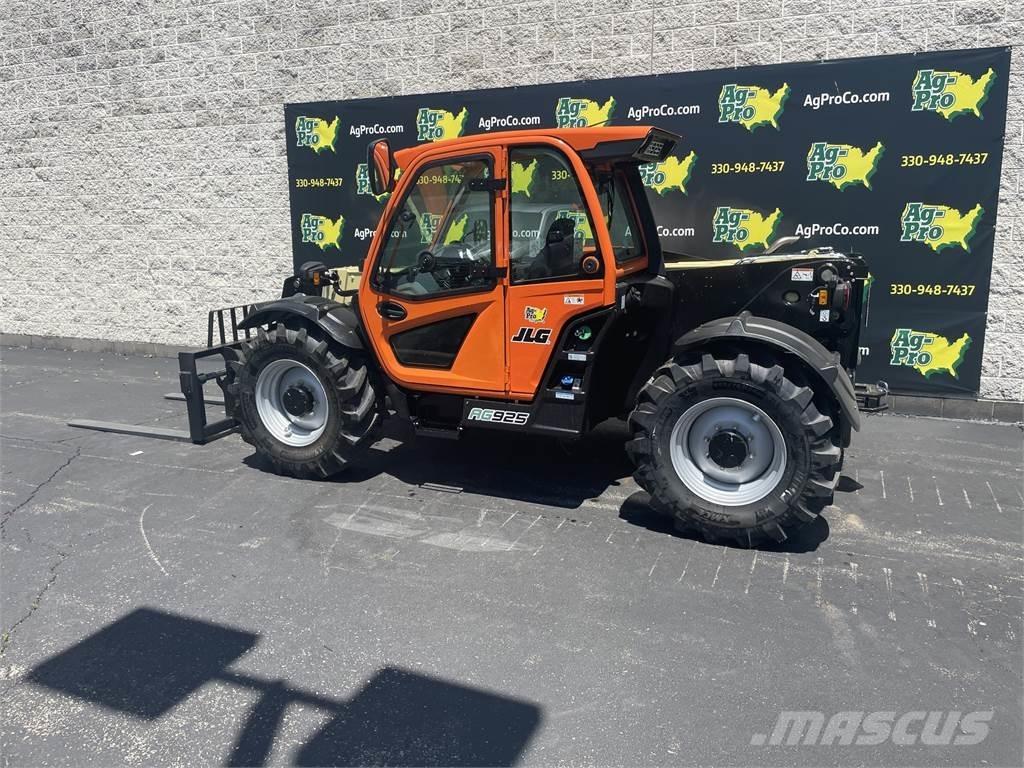 JLG 925 Teleskoplastare