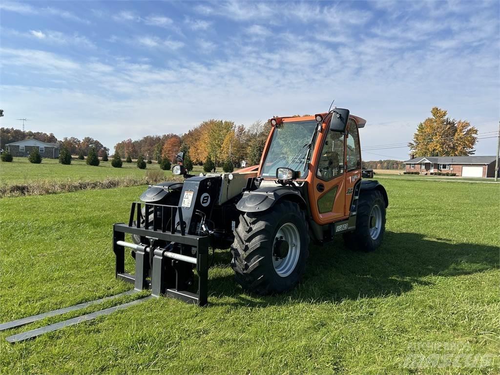 JLG AG823 Teleskoplastare