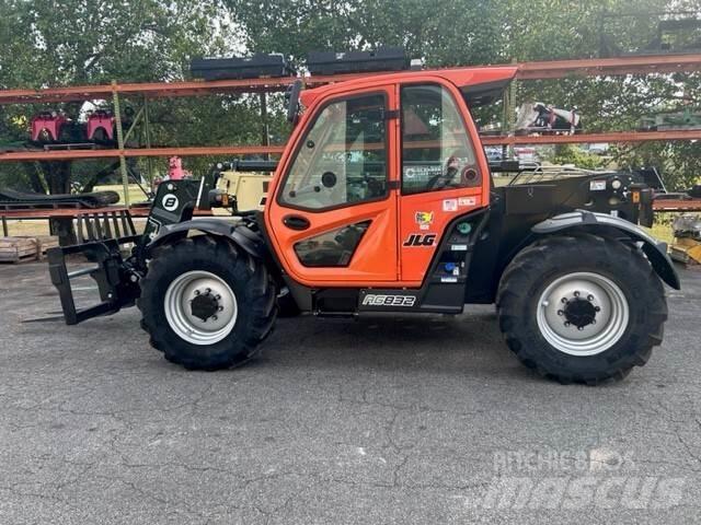 JLG AG832 Teleskoplastare