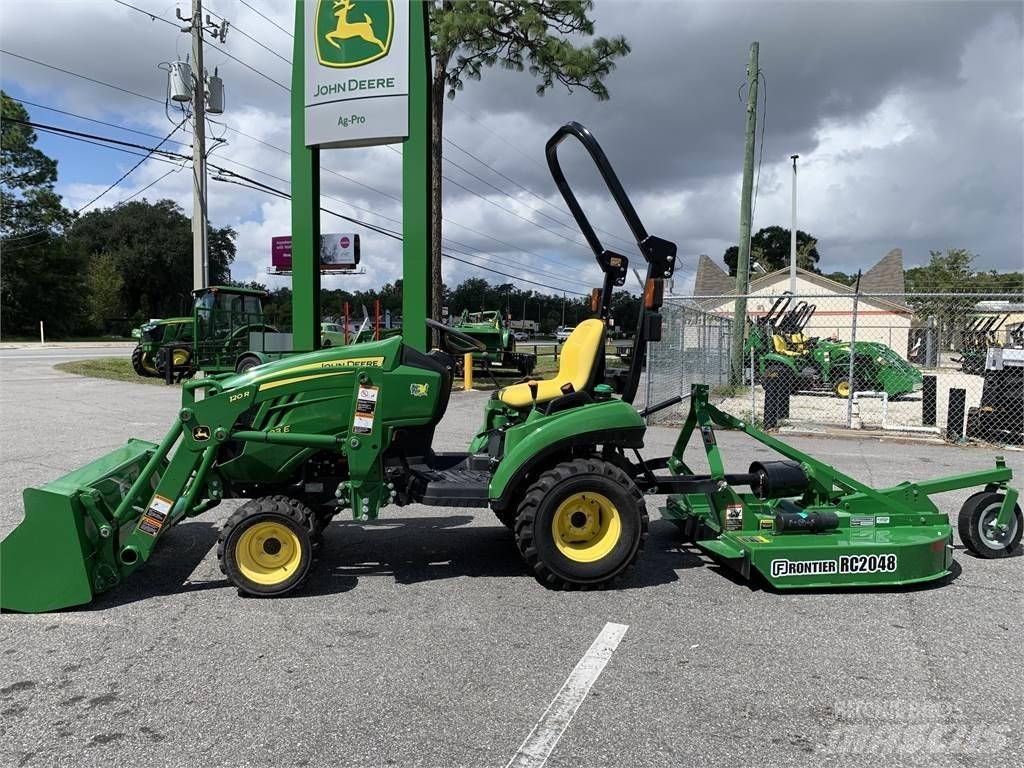 John Deere 1023E Kompakttraktorer