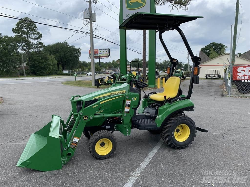 John Deere 1023E Kompakttraktorer