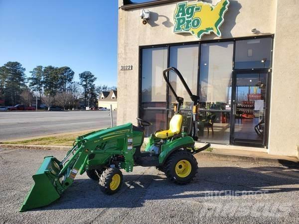 John Deere 1023E Kompakttraktorer