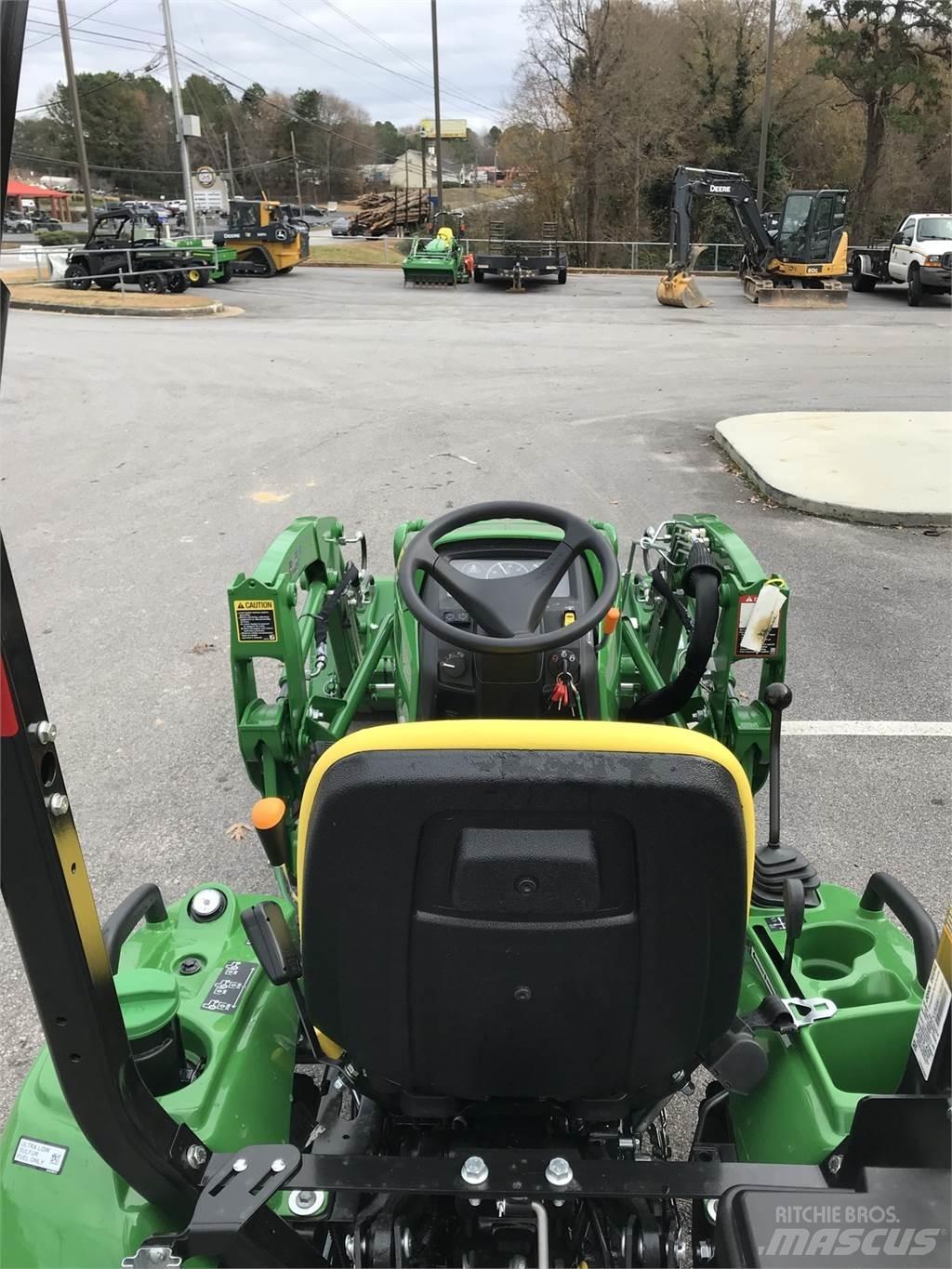 John Deere 1023E Kompakttraktorer