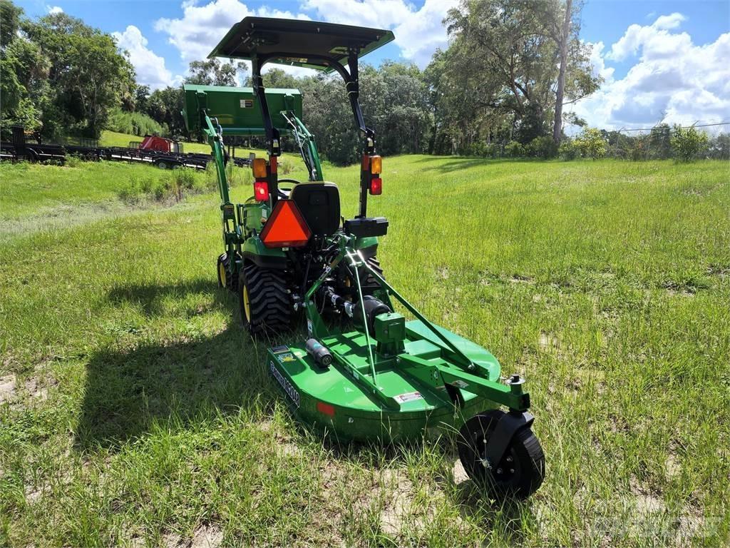 John Deere 1023E Kompakttraktorer