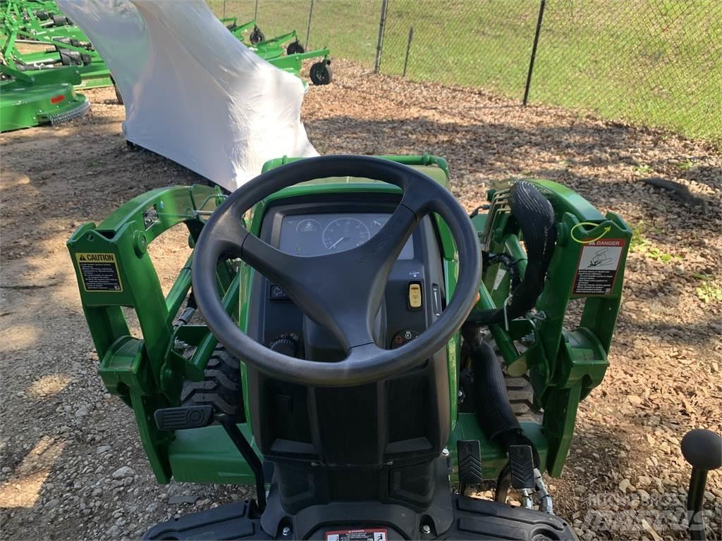 John Deere 1023E Kompakttraktorer