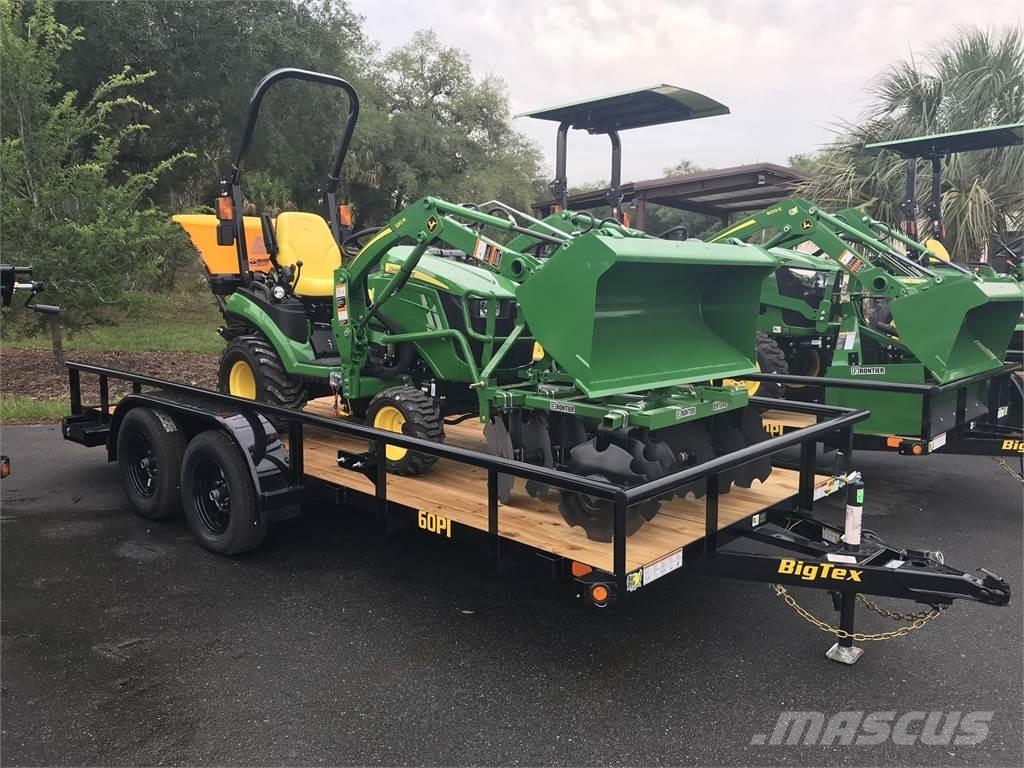 John Deere 1025R Kompakttraktorer