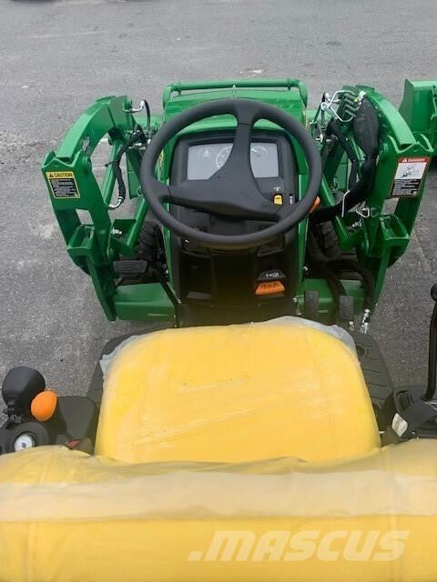 John Deere 1025R Kompakttraktorer