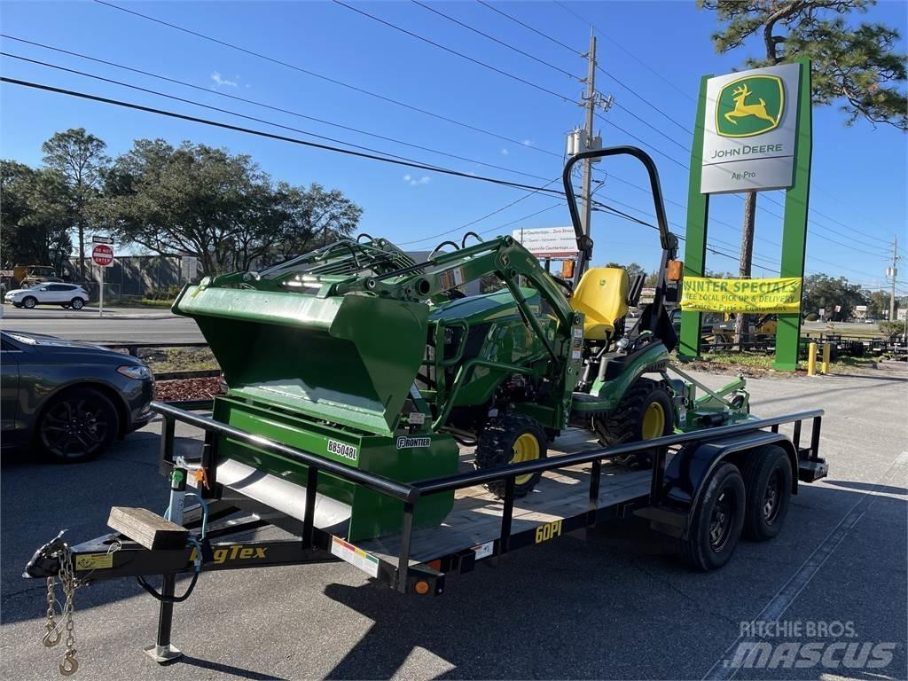John Deere 1025R Kompakttraktorer