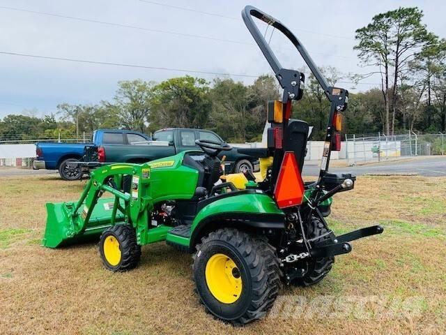 John Deere 1025R Kompakttraktorer
