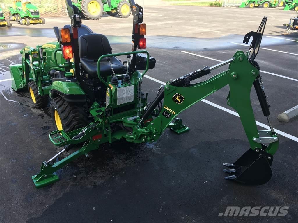 John Deere 1025R Kompakttraktorer