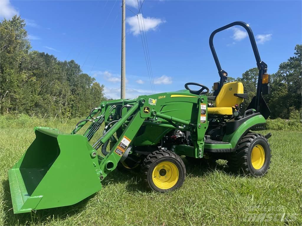 John Deere 1025R Kompakttraktorer